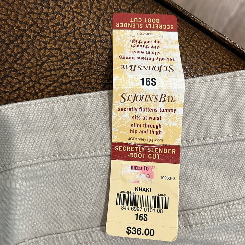 New St John’s Bay Secretly Slender Beige Bootcut Jeans slim through hip & thigh! - Picture 11 of 12